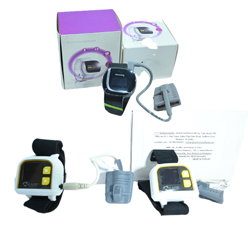 Wrist-Watch-Pulse-Oximeter